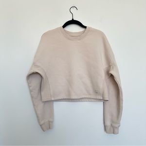 Vuori: Slouchy Waffle Crew size XS